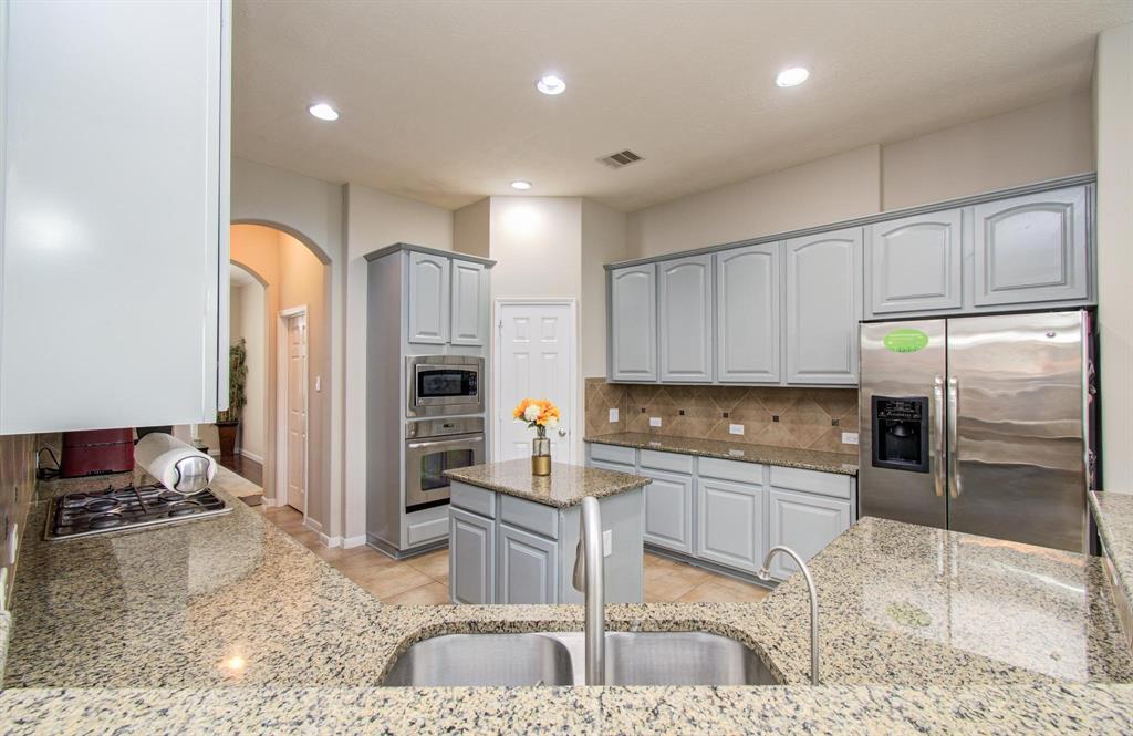 6807 Delander Way, Sugar Land, Texas image 27