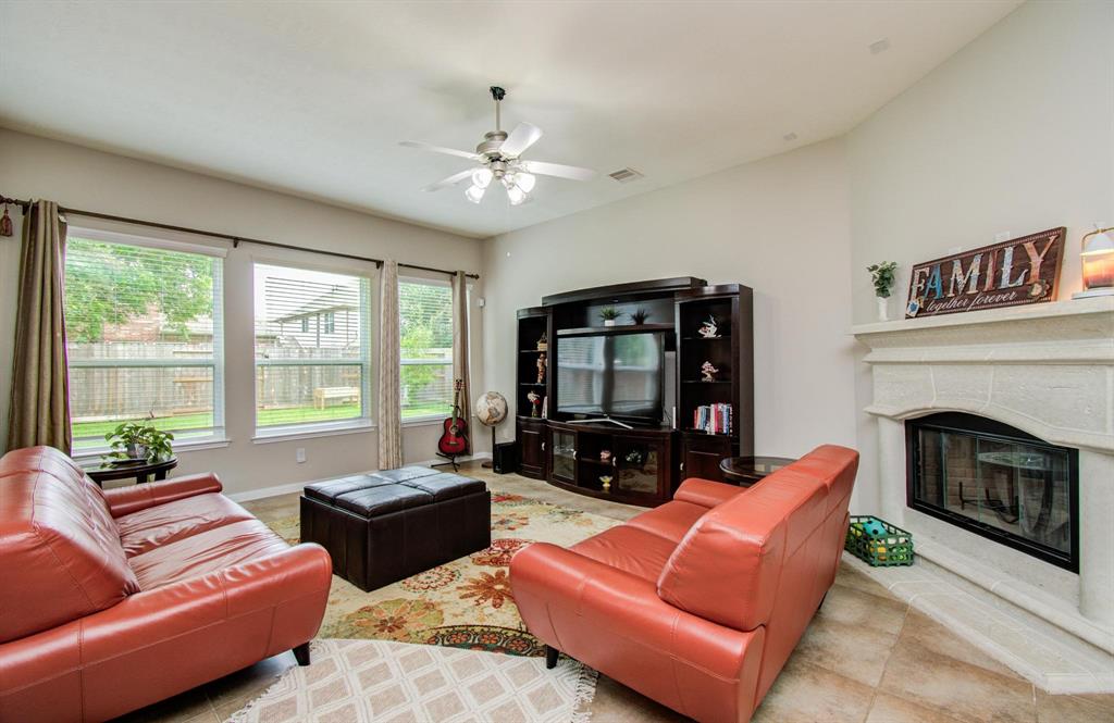 6807 Delander Way, Sugar Land, Texas image 11