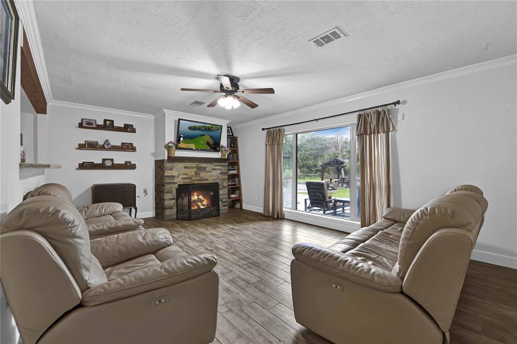3522 County Road 3011, Dayton, Texas image 9