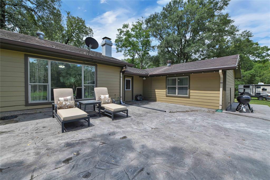 3522 County Road 3011, Dayton, Texas image 25