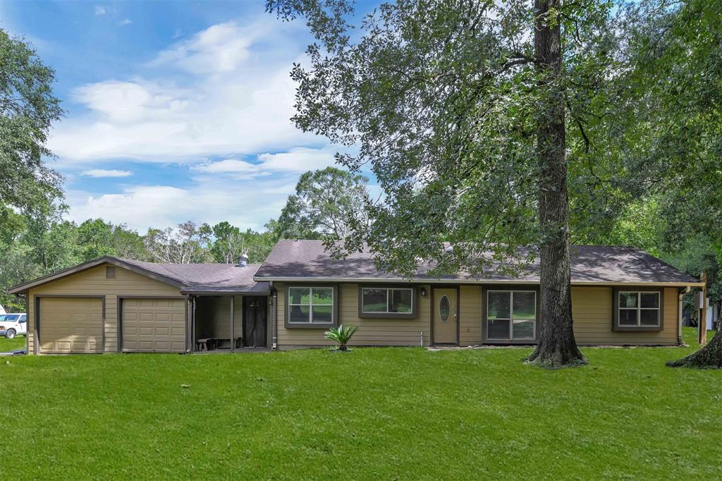3522 County Road 3011, Dayton, Texas image 1