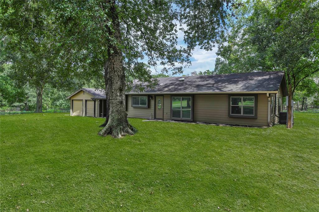 3522 County Road 3011, Dayton, Texas image 3