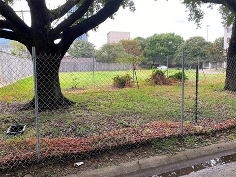 4711 Oakshire Drive Houston TX 77027