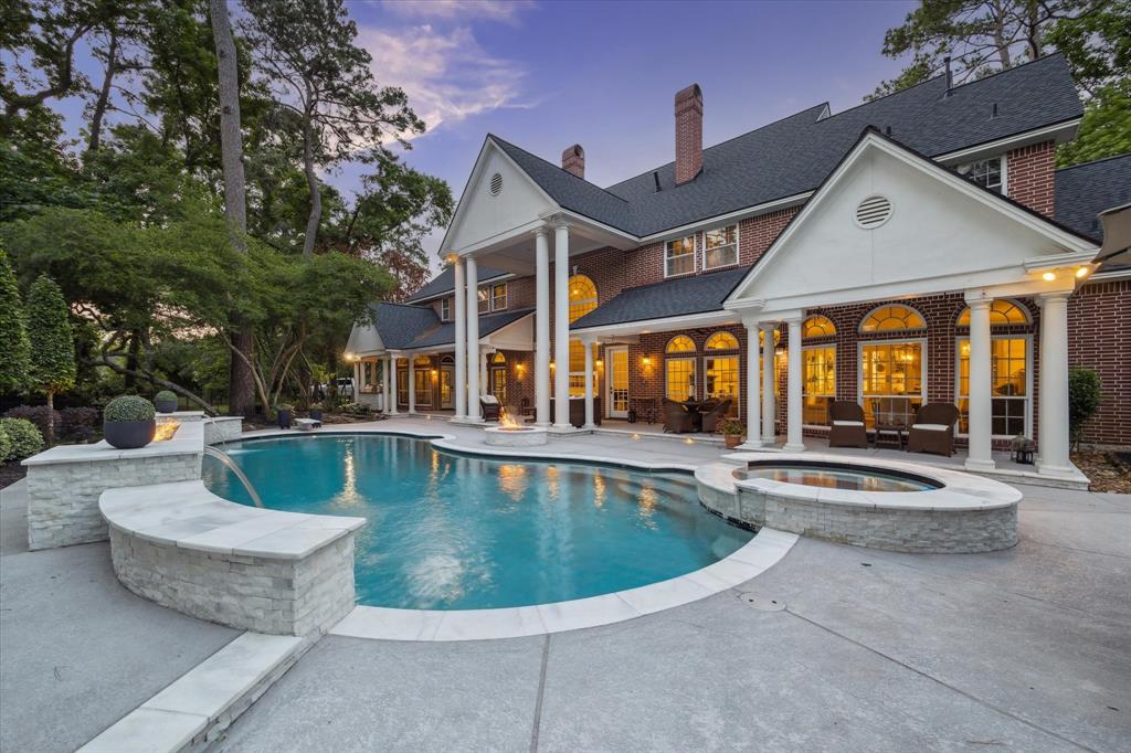 property-search 1 5602 Island Fern Court