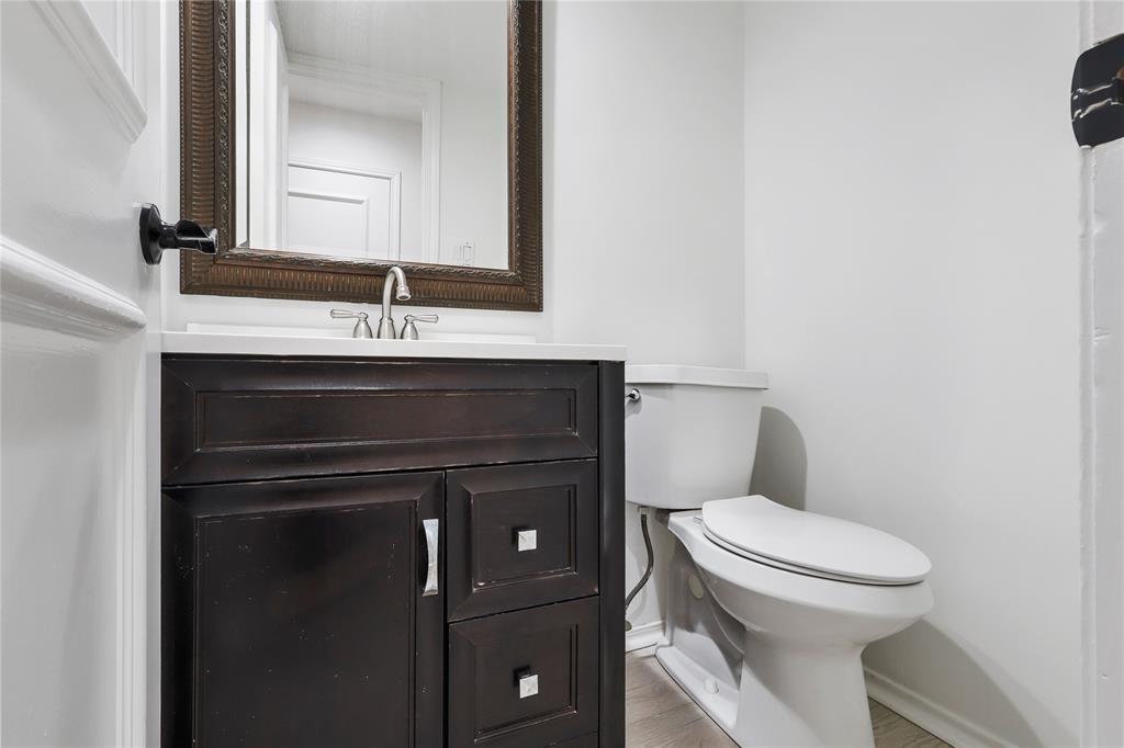 8409 Oleander St Street, Highlands, Texas image 13