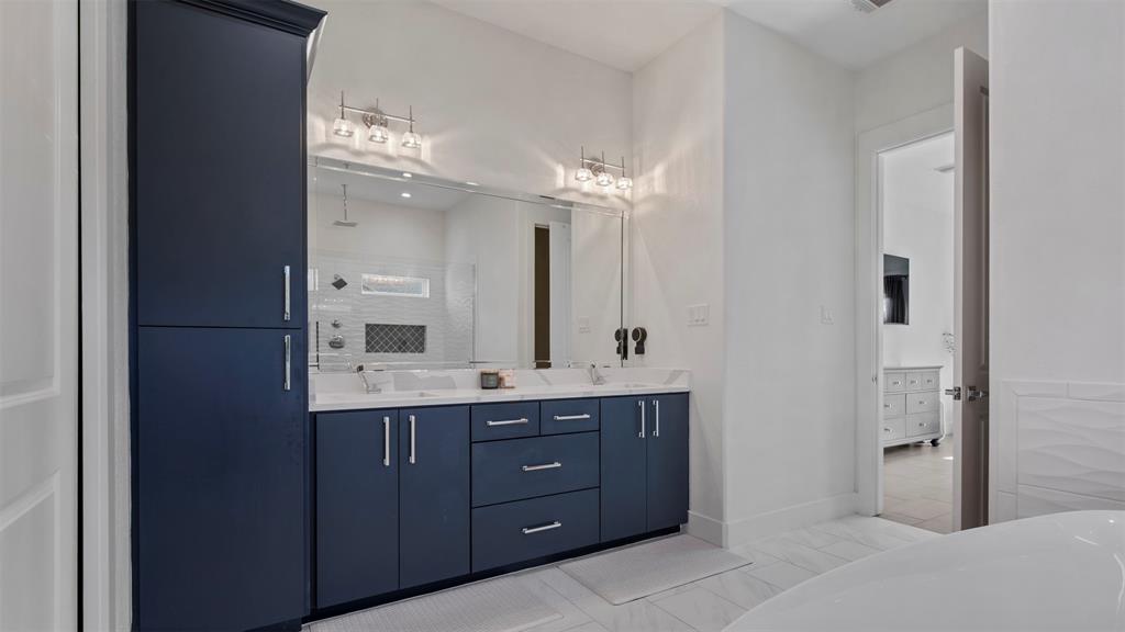 3150 W Tower Circle, Santa Fe, Texas image 14