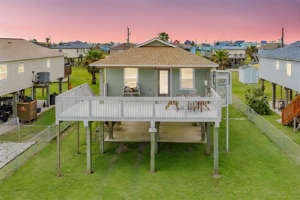 433 Seabean Street, Surfside Beach, Texas image 1