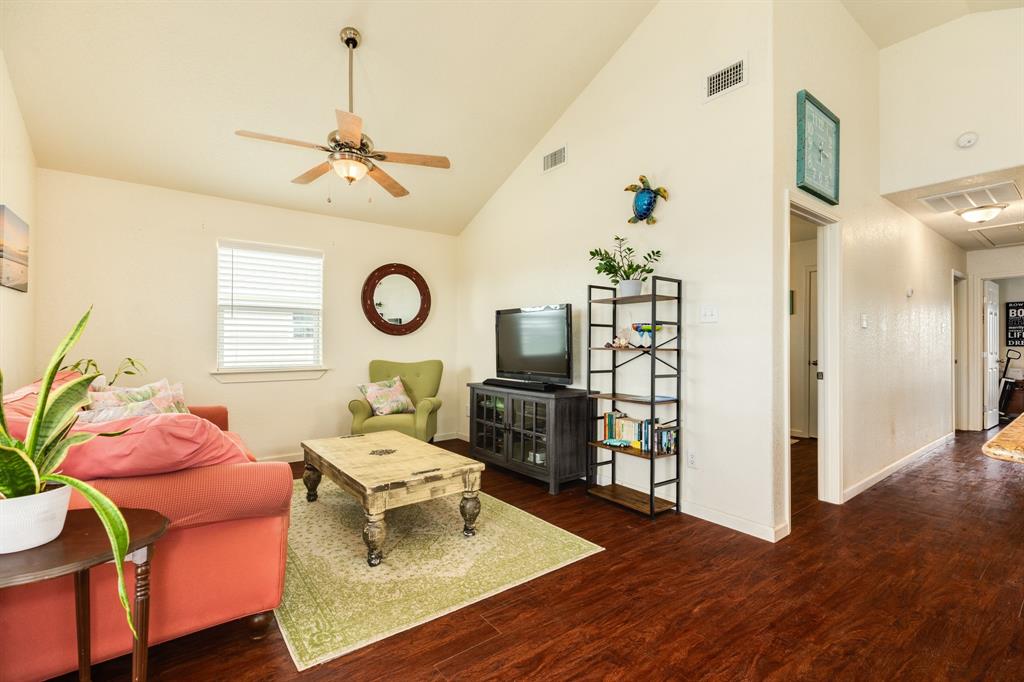 433 Seabean Street, Surfside Beach, Texas image 7