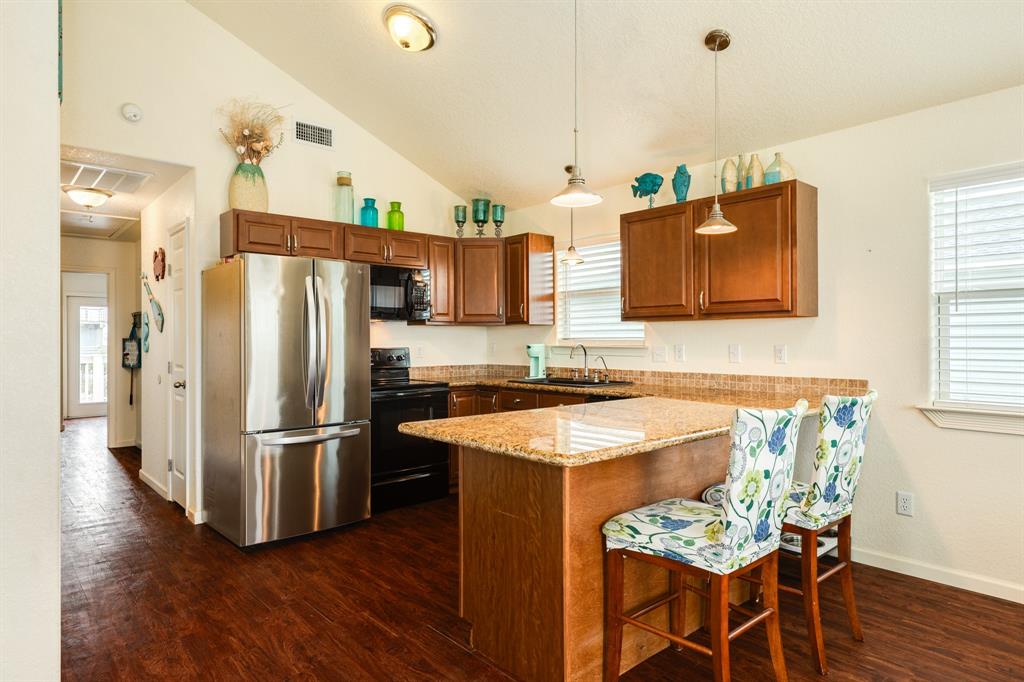 433 Seabean Street, Surfside Beach, Texas image 8