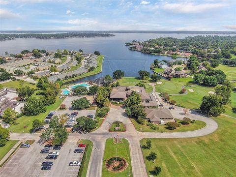 A home in Conroe