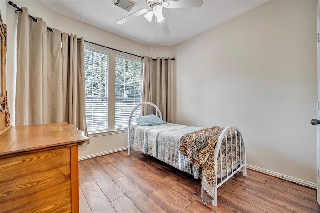 2610 Kimberly Dawn Drive, Conroe, Texas image 33