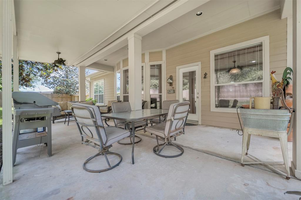 2610 Kimberly Dawn Drive, Conroe, Texas image 34