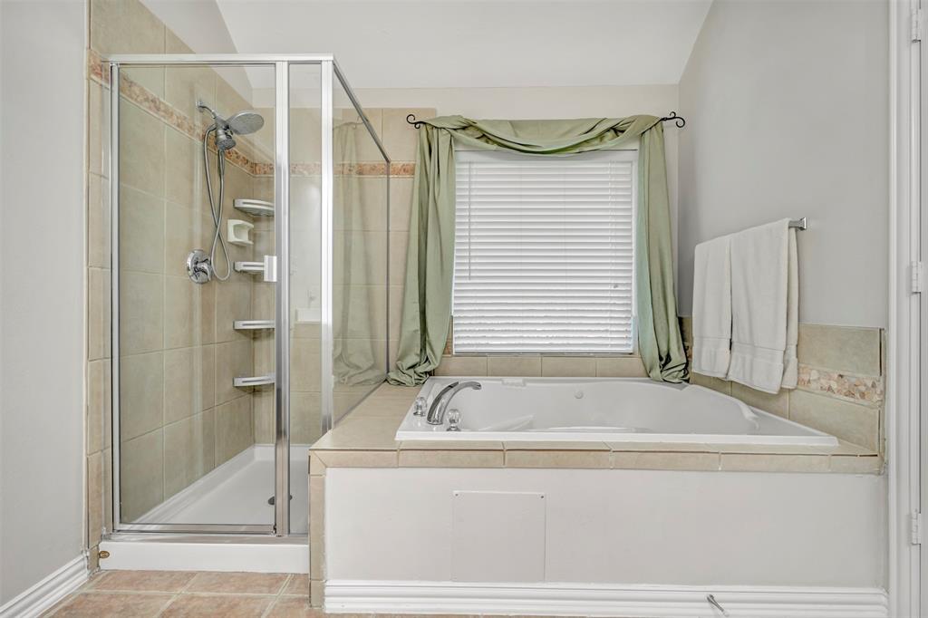 2610 Kimberly Dawn Drive, Conroe, Texas image 29