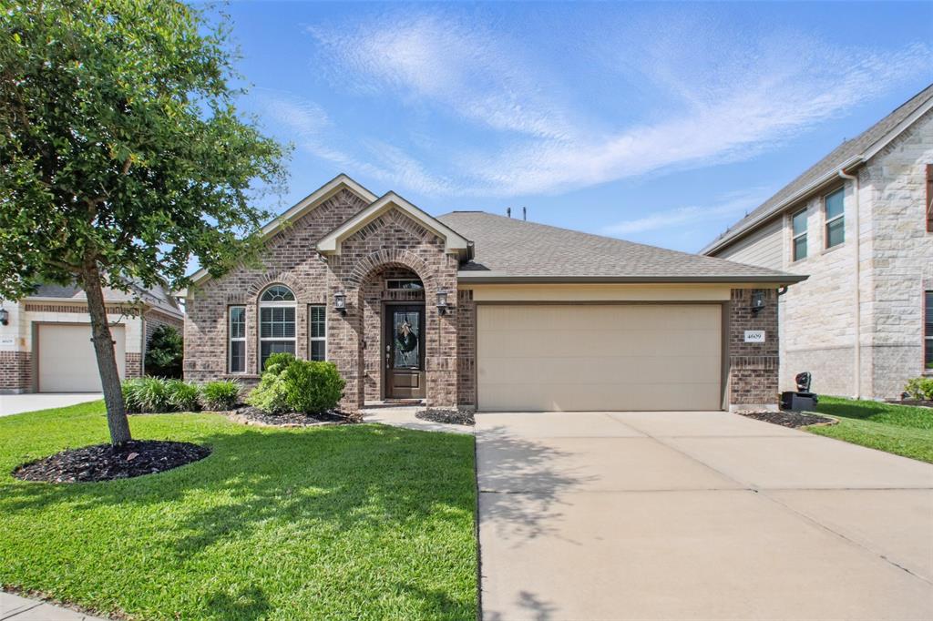 4609 Autumn Morning Drive, Spring, Texas image 1