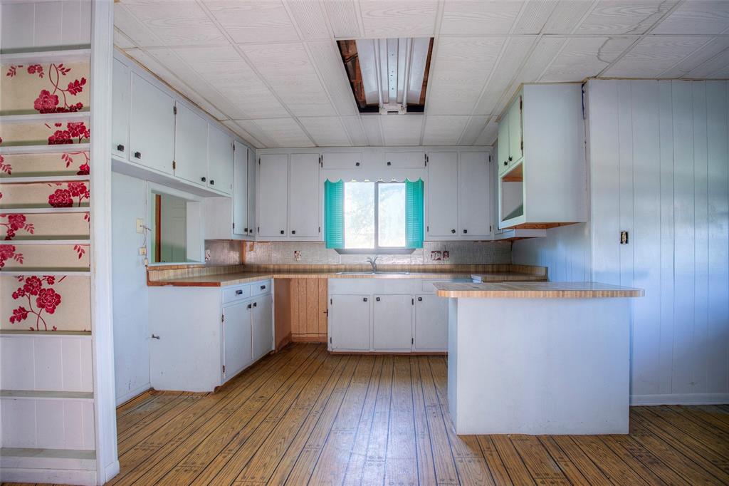 60 Westwood Drive, Trinity, Texas image 4
