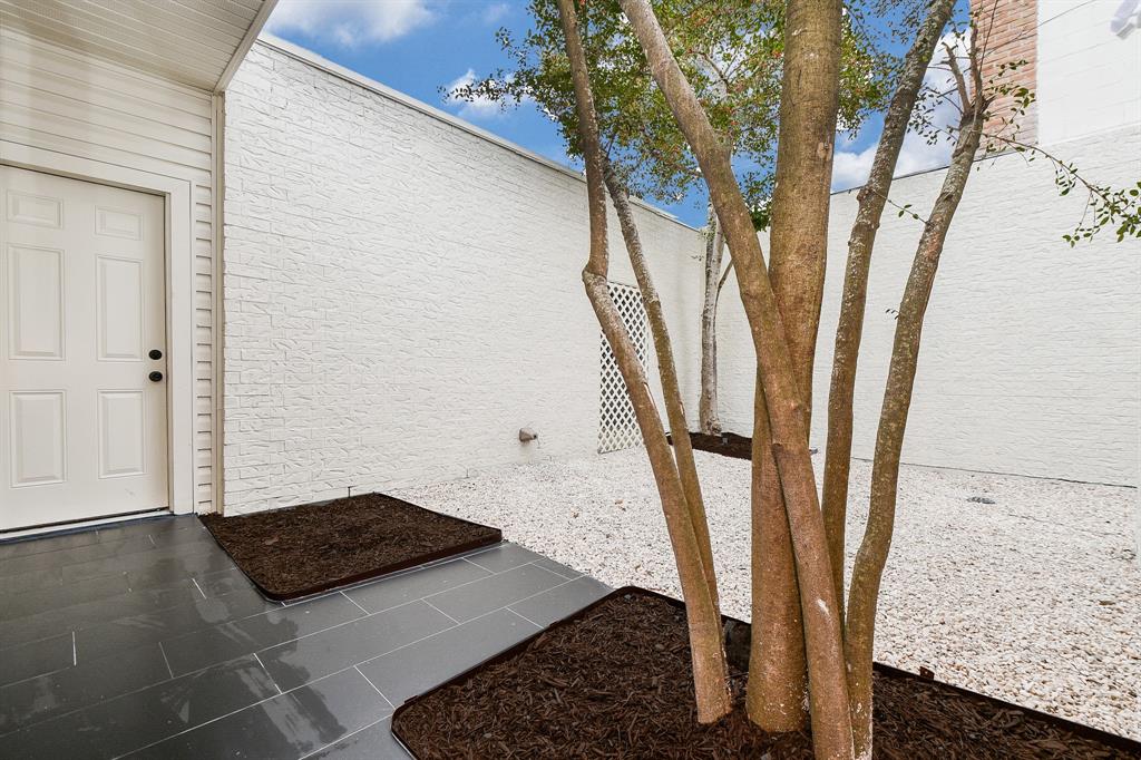 7528 Chevy Chase Drive, Houston, Texas image 35