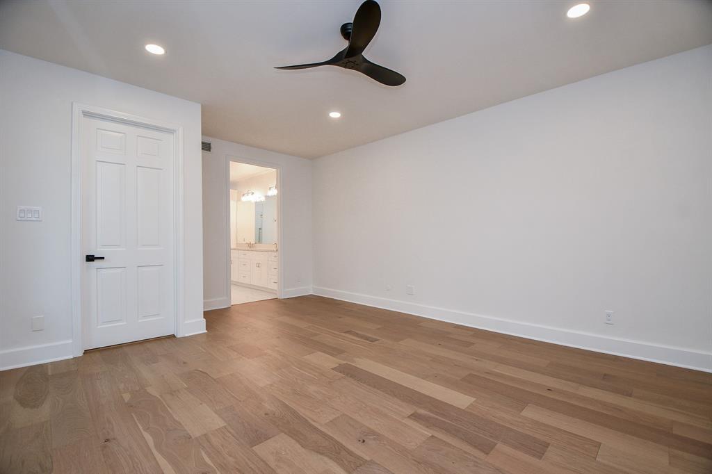 7528 Chevy Chase Drive, Houston, Texas image 23