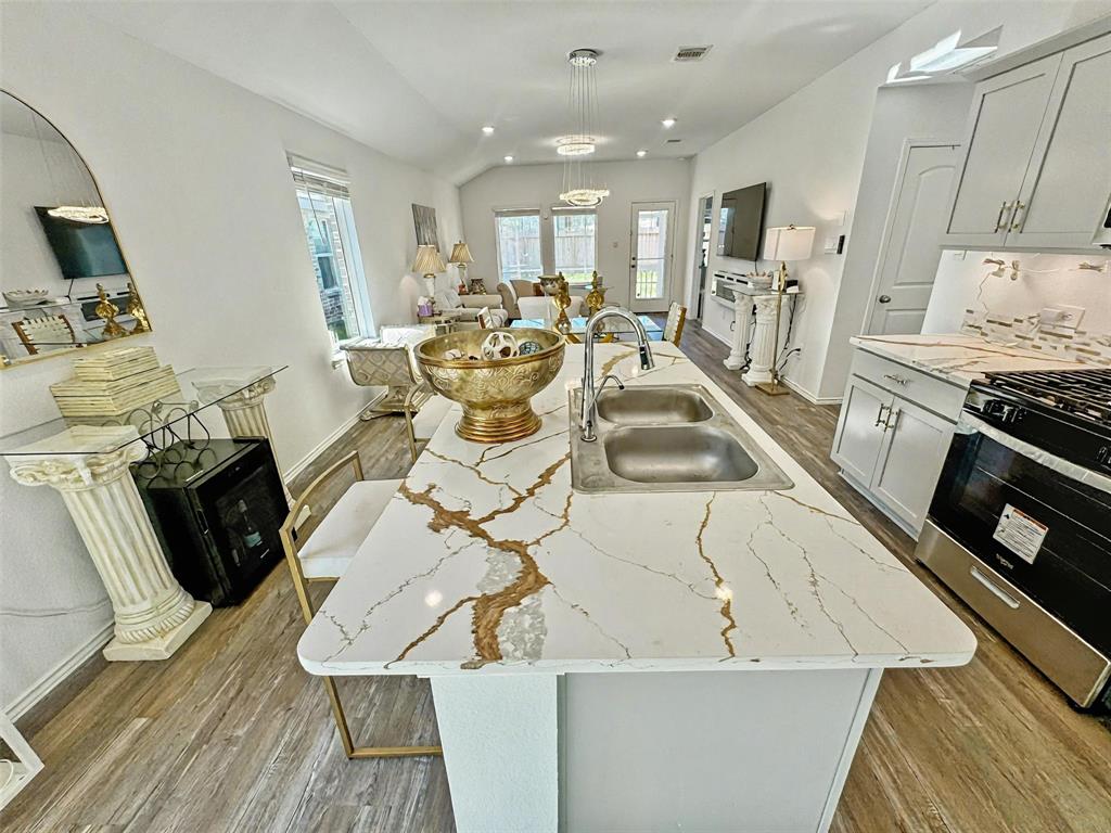5818 Hampton Valley Drive