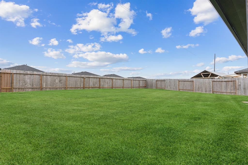 30114 Ousel Falls Lane, Fulshear, Texas image 40