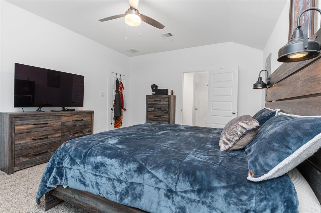 30114 Ousel Falls Lane, Fulshear, Texas image 33