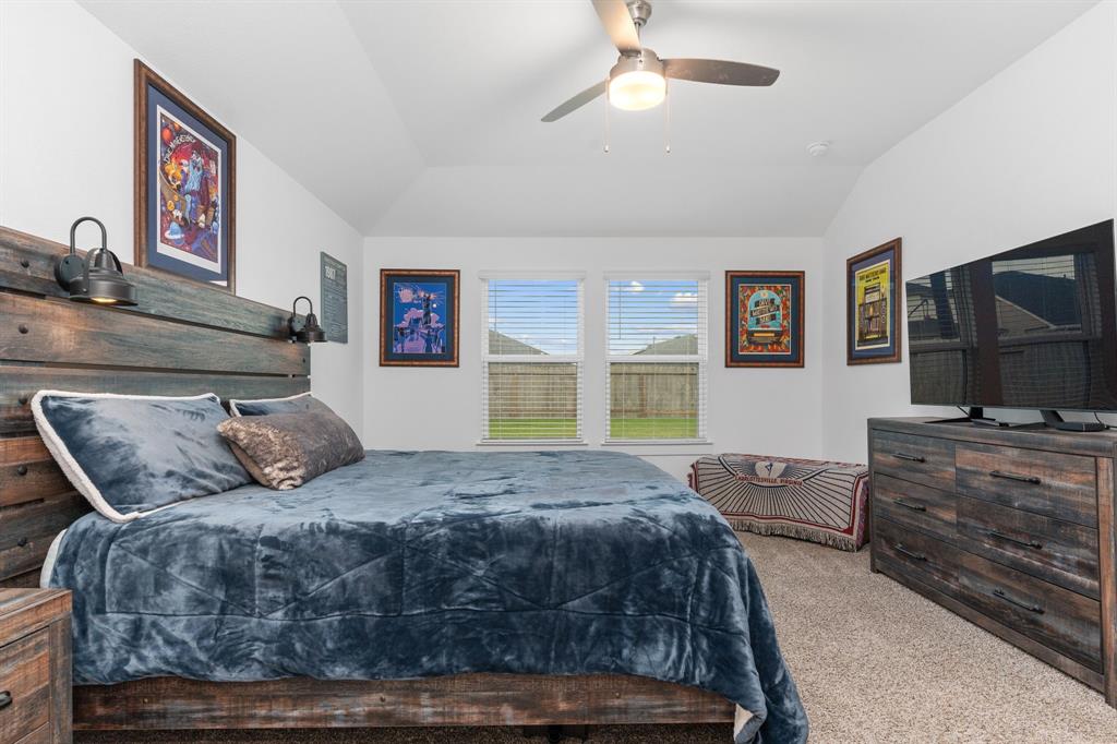 30114 Ousel Falls Lane, Fulshear, Texas image 32