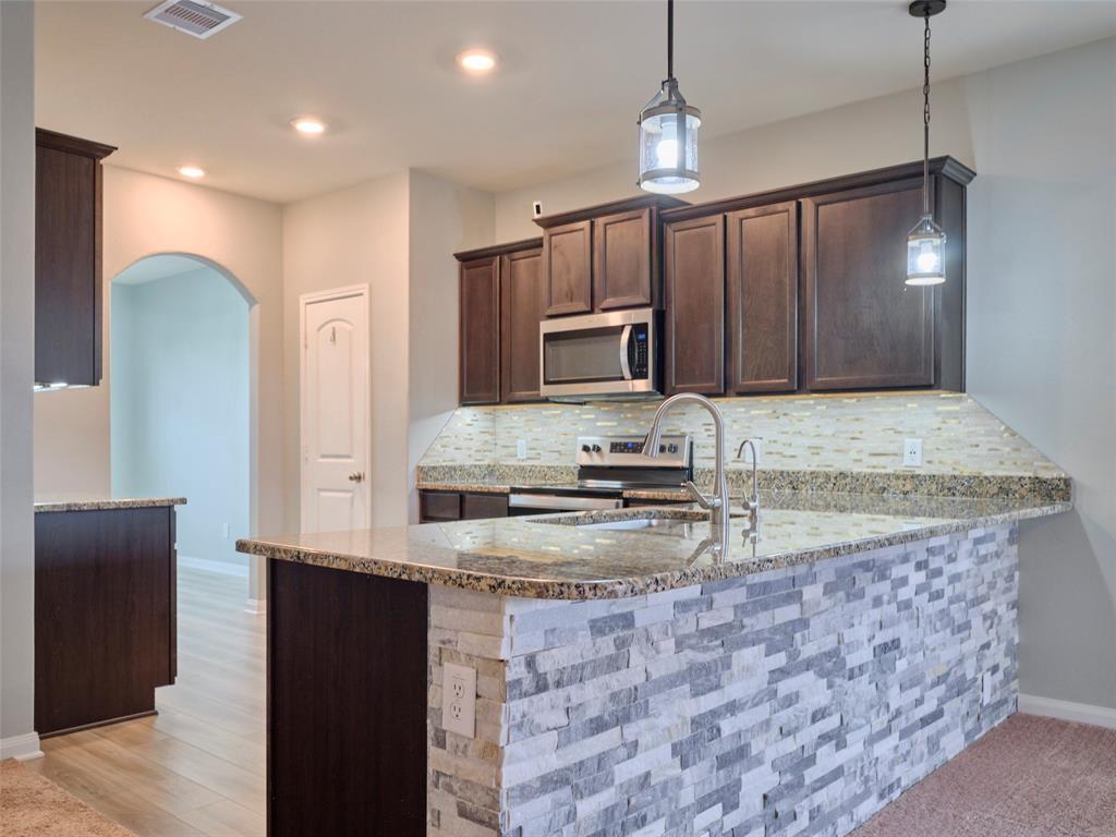 8019 Vacek Meadows Loop, Richmond, Texas image 13