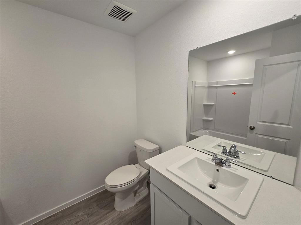 25660 Rose Creek Drive, Cleveland, Texas image 11
