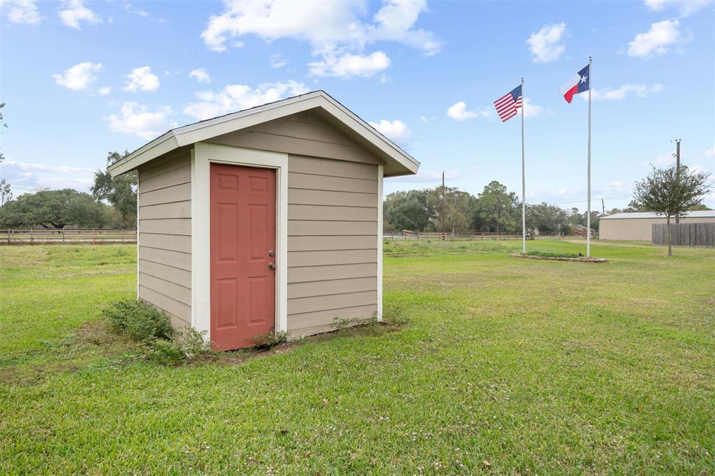 2019 Cemetery Road, Santa Fe, Texas image 33