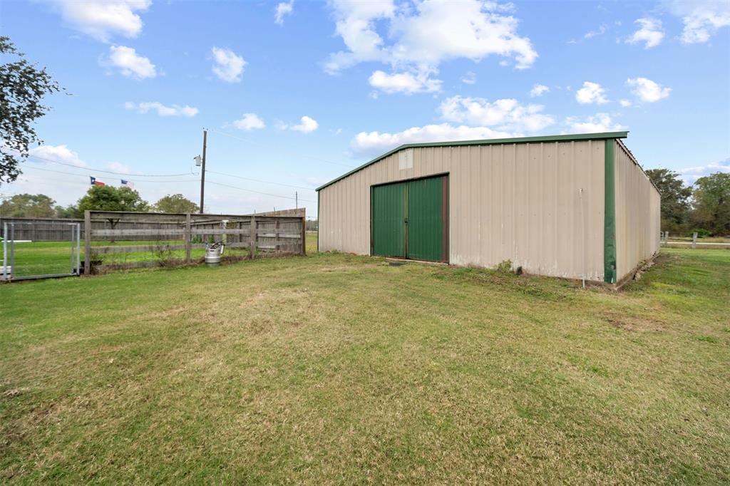 2019 Cemetery Road, Santa Fe, Texas image 30