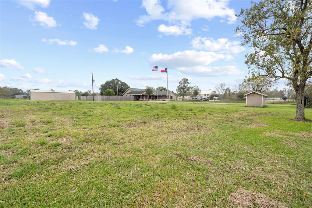 2019 Cemetery Road, Santa Fe, Texas image 35