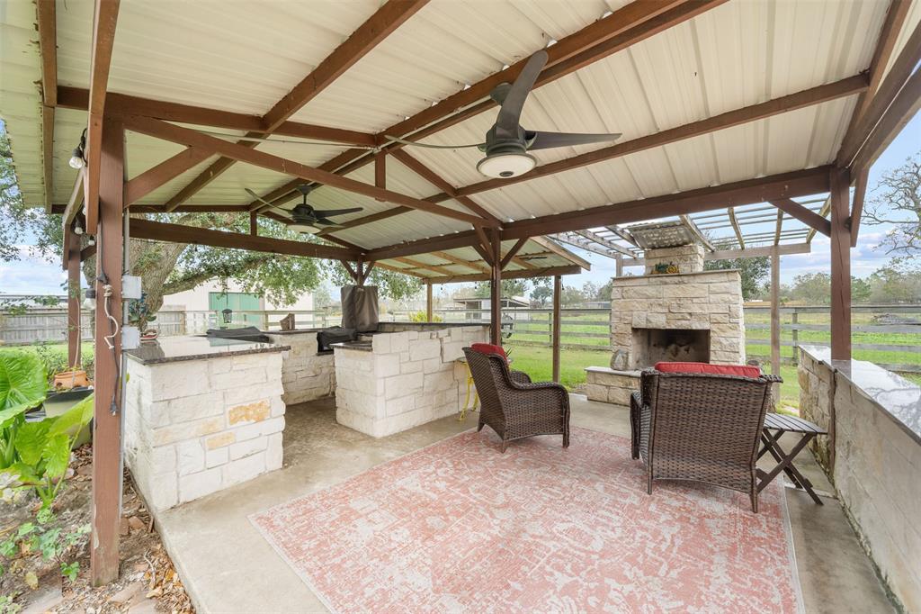 2019 Cemetery Road, Santa Fe, Texas image 25