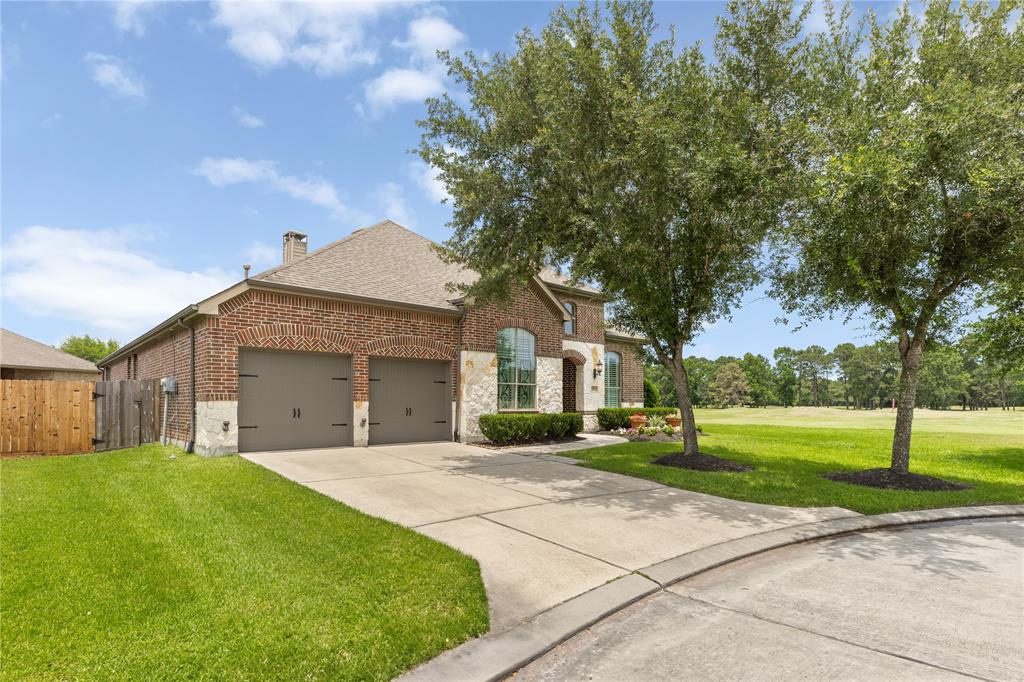 25019 Bahme Springs Lane, Porter, Texas image 3