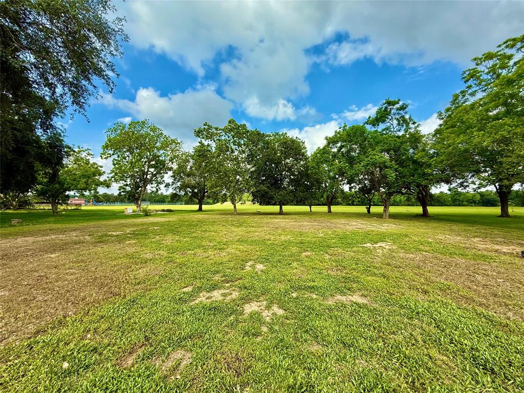 7912 Melody Lane, Dickinson, Texas image 1