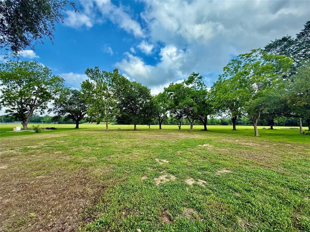 7912 Melody Lane, Dickinson, Texas image 3