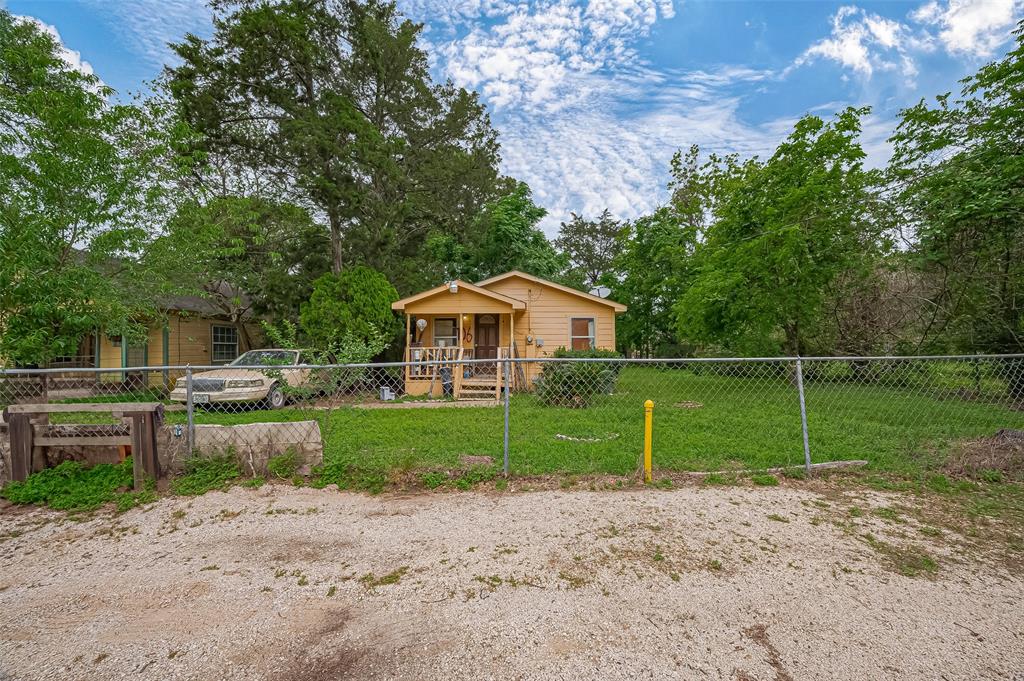 104 Dawson Street, Sealy, Texas image 6