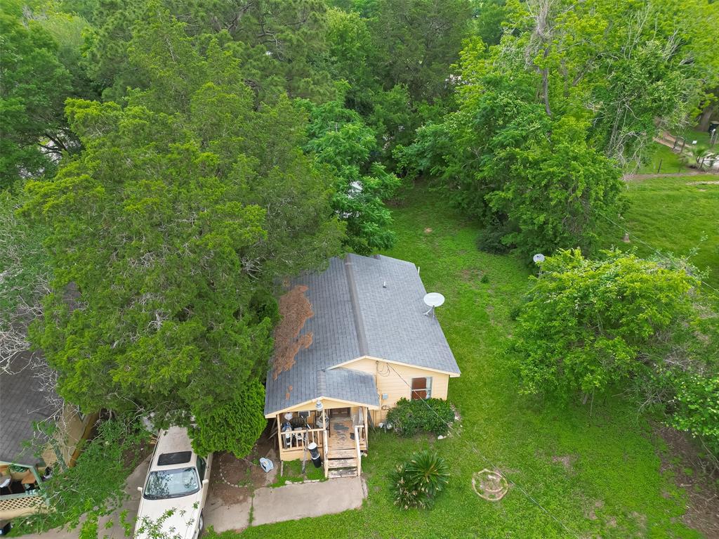 104 Dawson Street, Sealy, Texas image 9