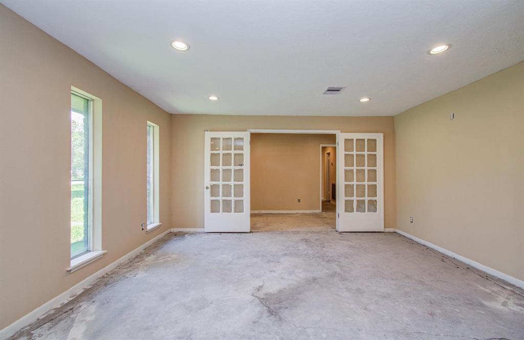 1002 Warwick Street, Eagle Lake, Texas image 12