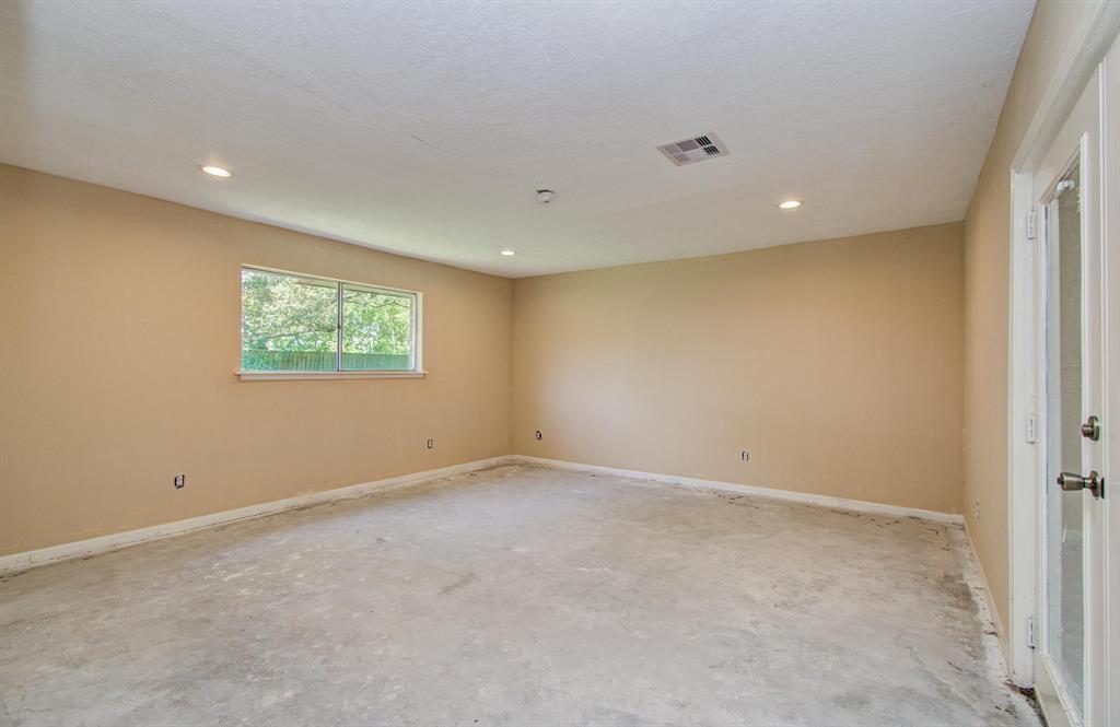 1002 Warwick Street, Eagle Lake, Texas image 28