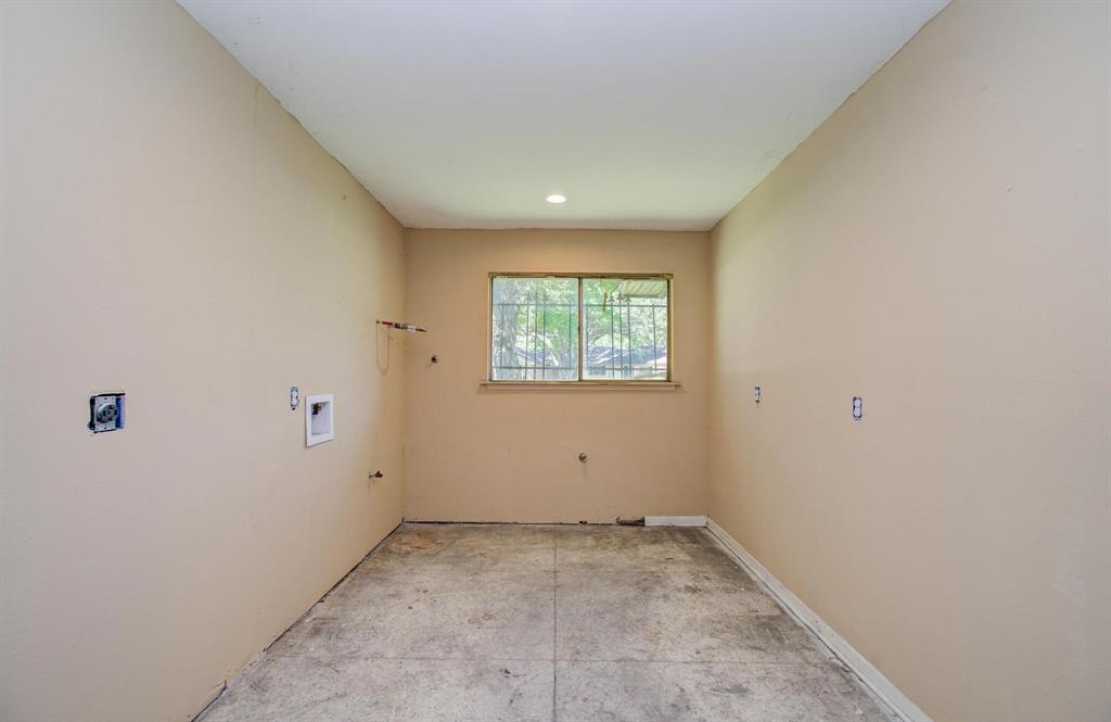 1002 Warwick Street, Eagle Lake, Texas image 19