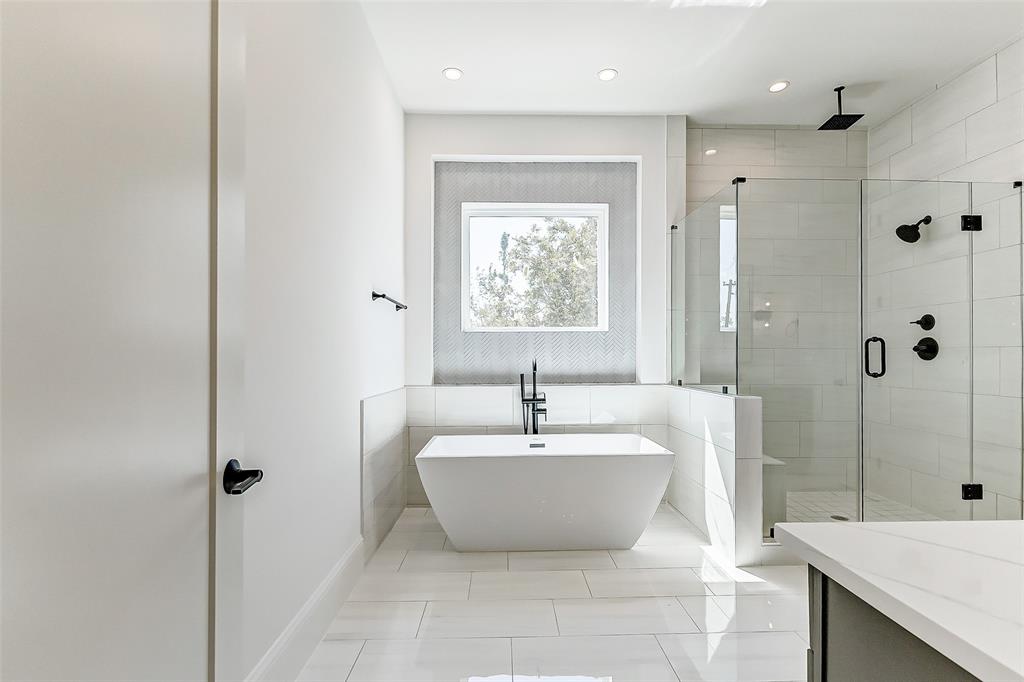 530 W 24th Street, Houston, Texas image 30