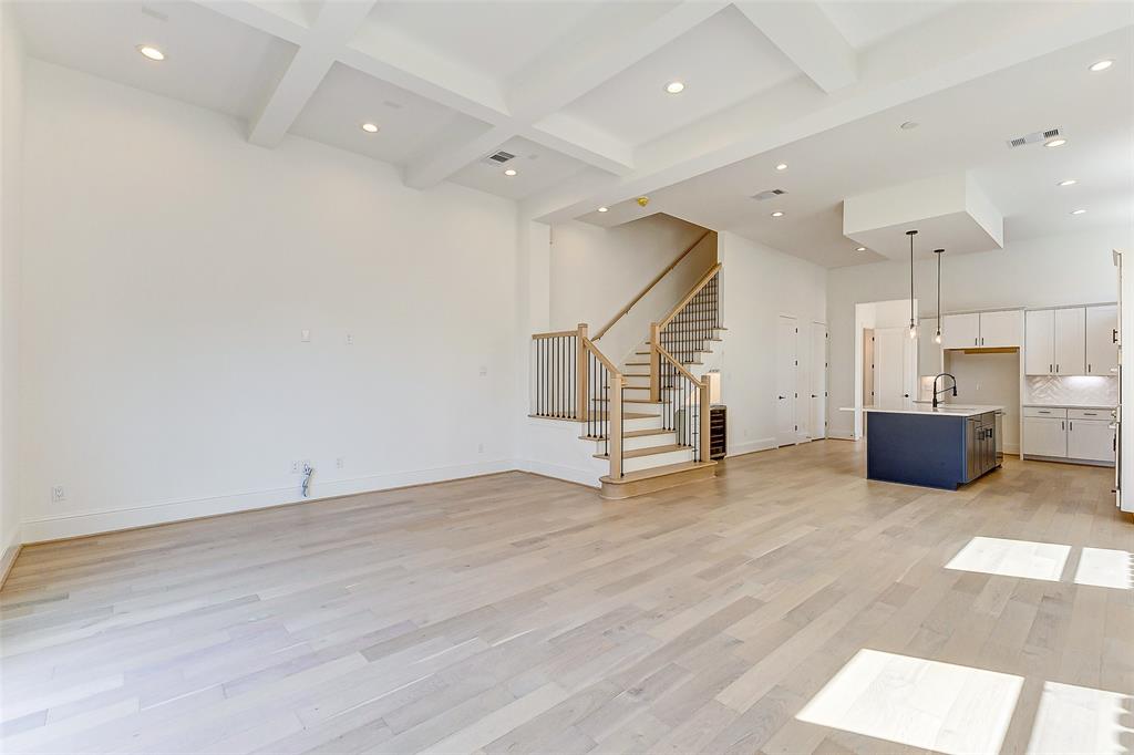 530 W 24th Street, Houston, Texas image 16
