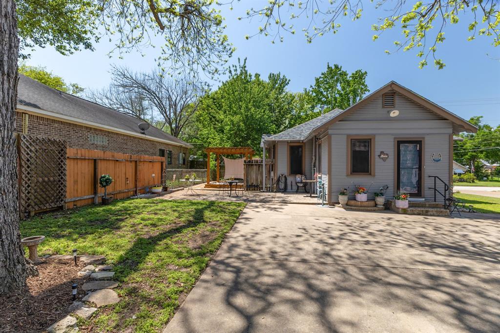 1501 S Austin Street, Brenham, Texas image 25