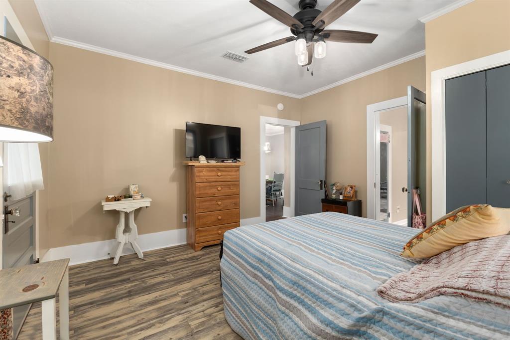1501 S Austin Street, Brenham, Texas image 18