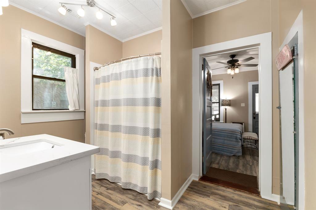 1501 S Austin Street, Brenham, Texas image 19
