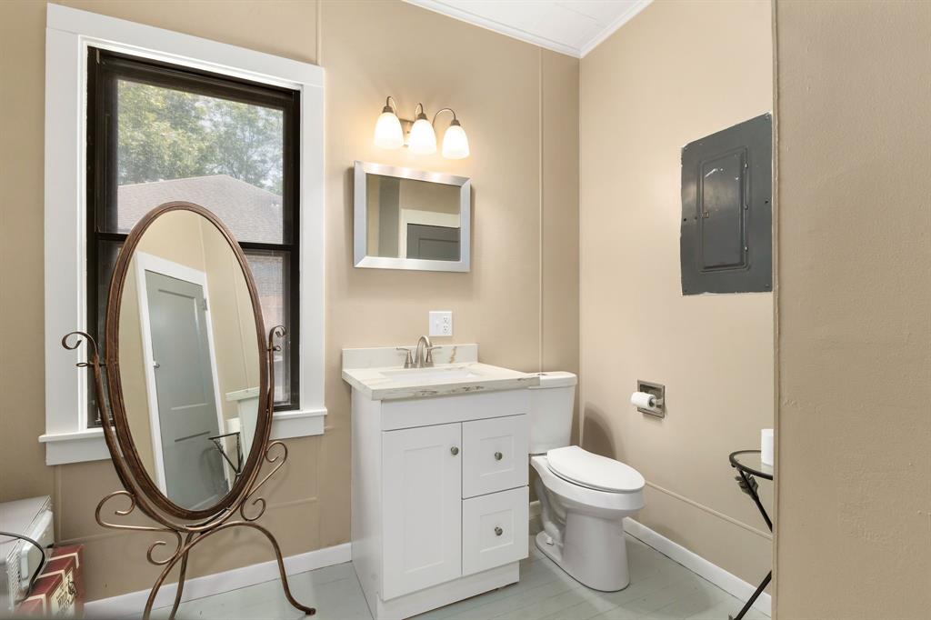 1501 S Austin Street, Brenham, Texas image 15