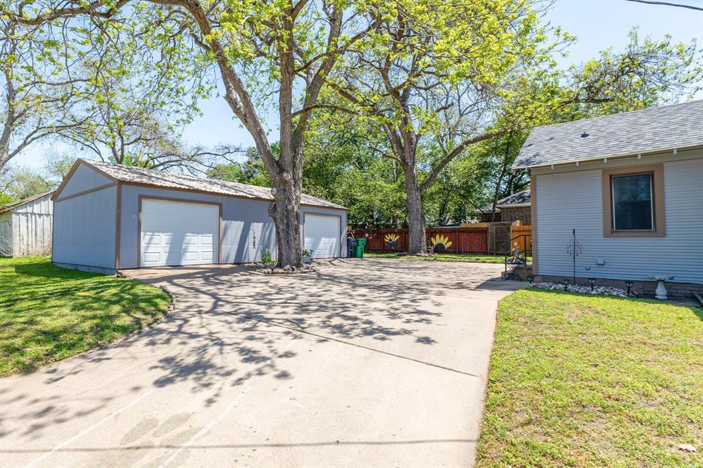 1501 S Austin Street, Brenham, Texas image 24