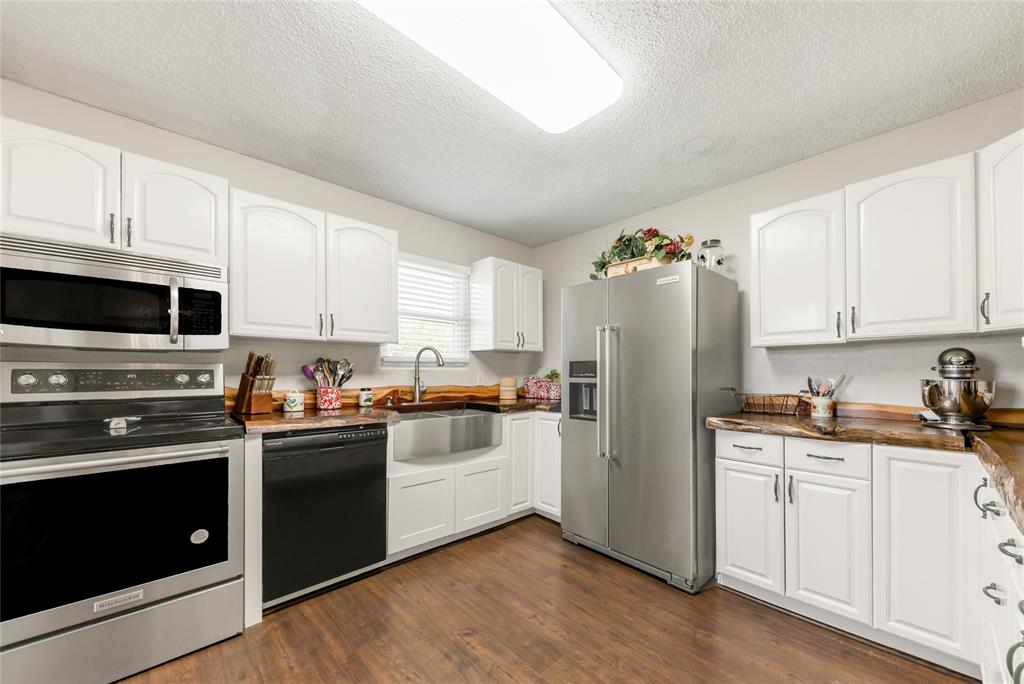 5169 Mike Poe Drive, Bedias, Texas image 12