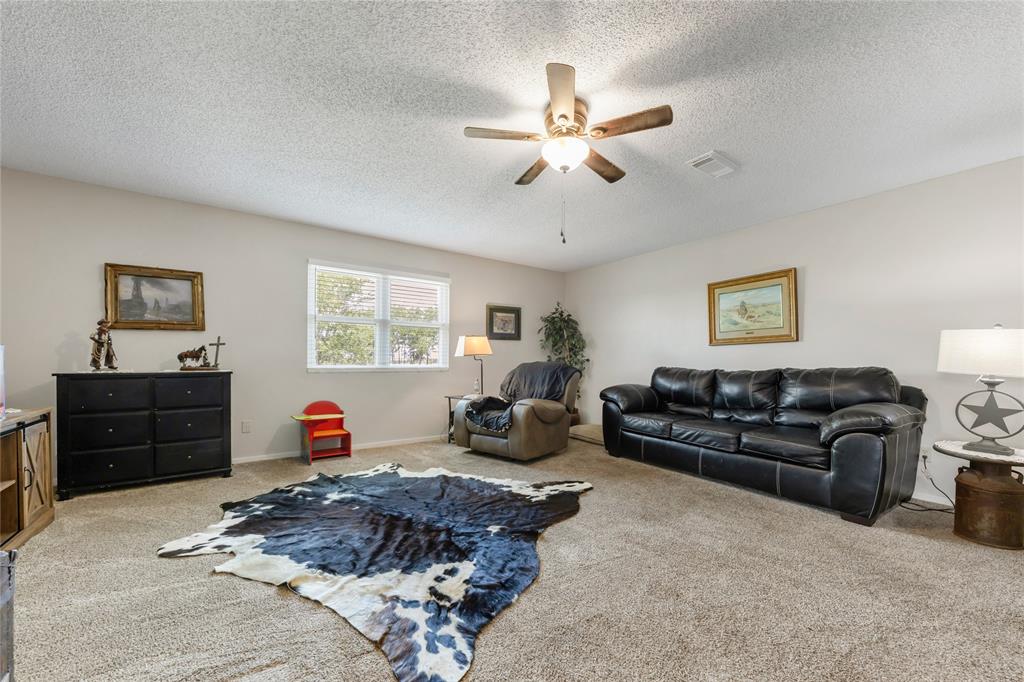 5169 Mike Poe Drive, Bedias, Texas image 5