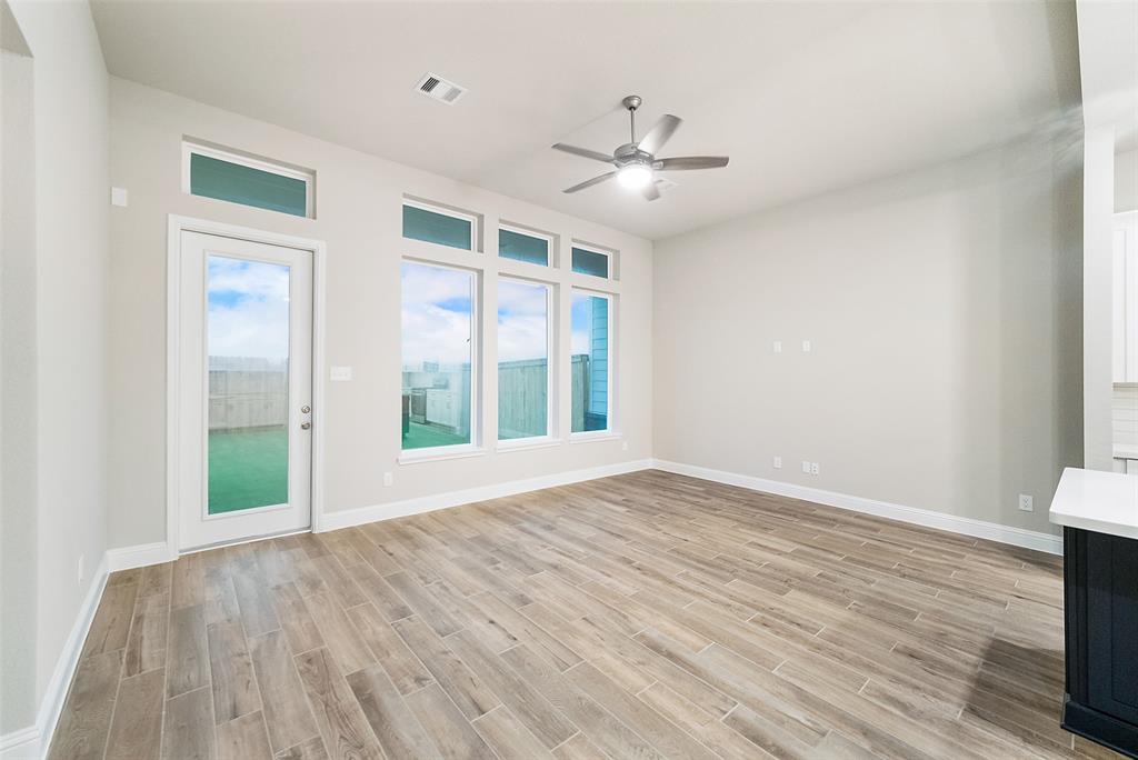 7610 Cattail Shallows Lane, Katy, Texas image 14