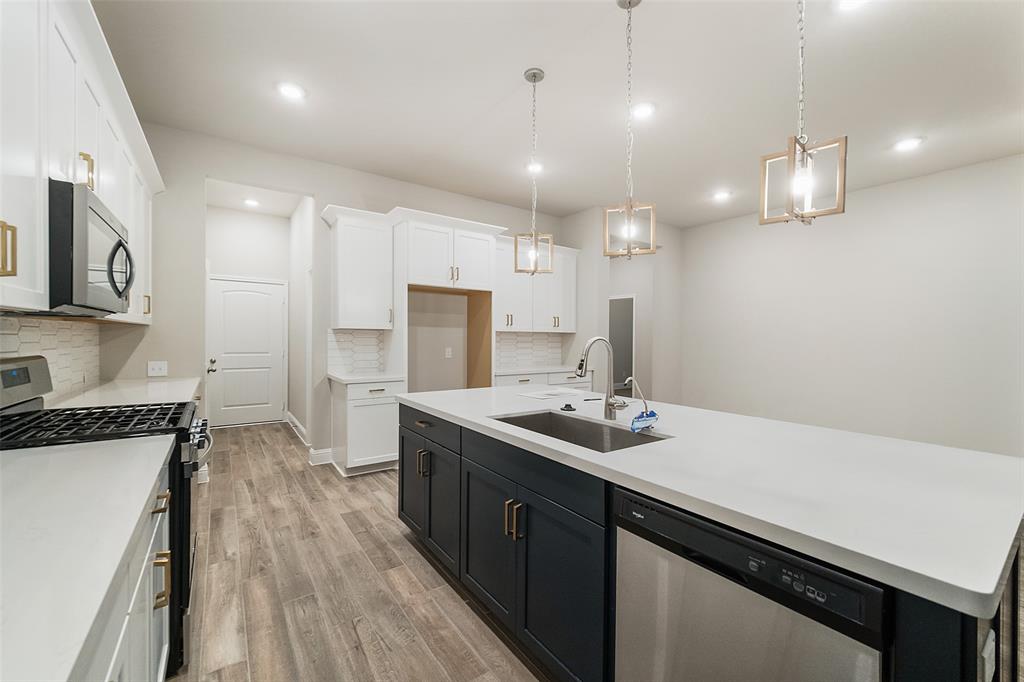 7610 Cattail Shallows Lane, Katy, Texas image 12